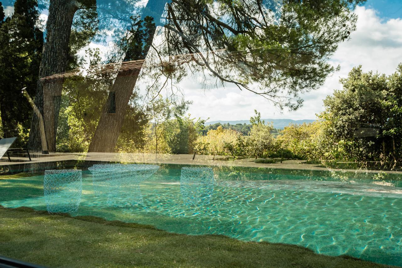 Les Cabanes Dans Les Bois Logis Hotel Villedubert Exterior foto